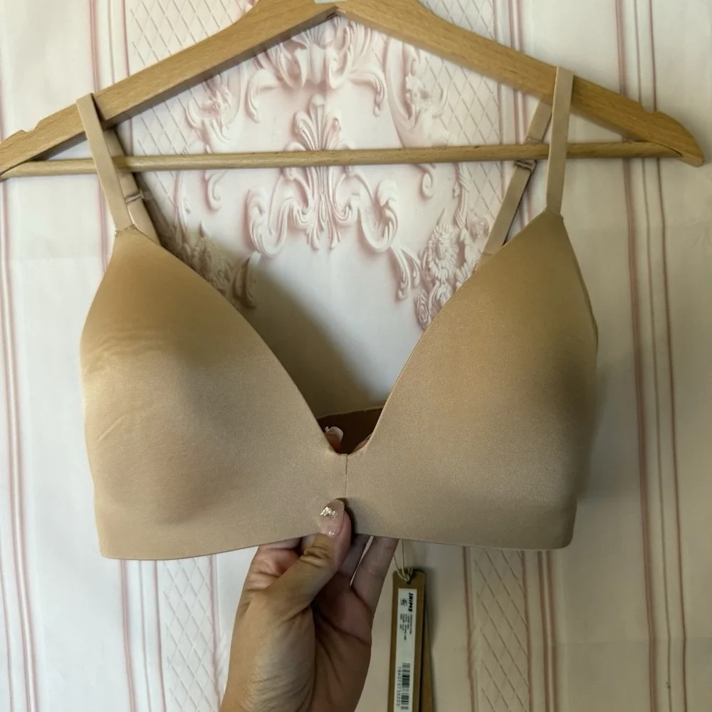 Skims Wireless Form T-Shirt Bra In Clay Size 32D NWT Skims Logo - Picture 2 of 7